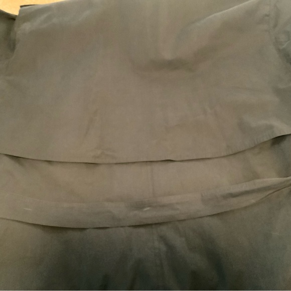 LAST CHANCE TIL 6pm today! like new Burberry prorsum trench/raincoat. - Picture 8 of 12